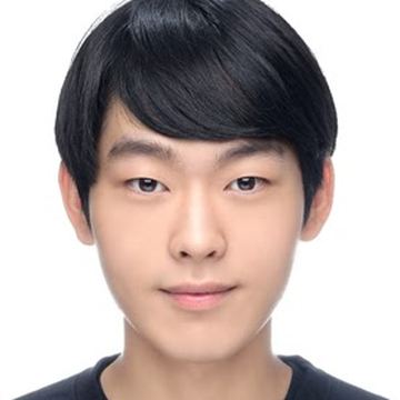 Su Hwan Lee